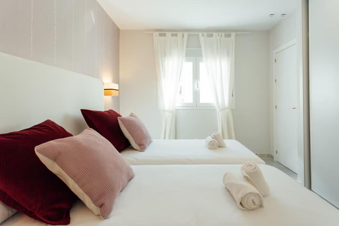 Reformed And Comfy- 2Bd 2Bth- Arenal Sevilha Exterior foto
