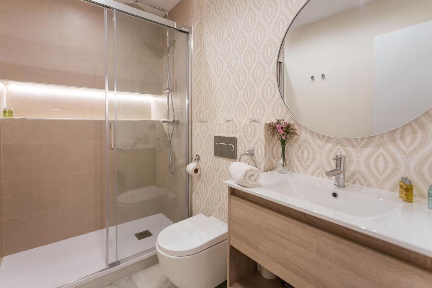 Reformed And Comfy- 2Bd 2Bth- Arenal Sevilha Exterior foto