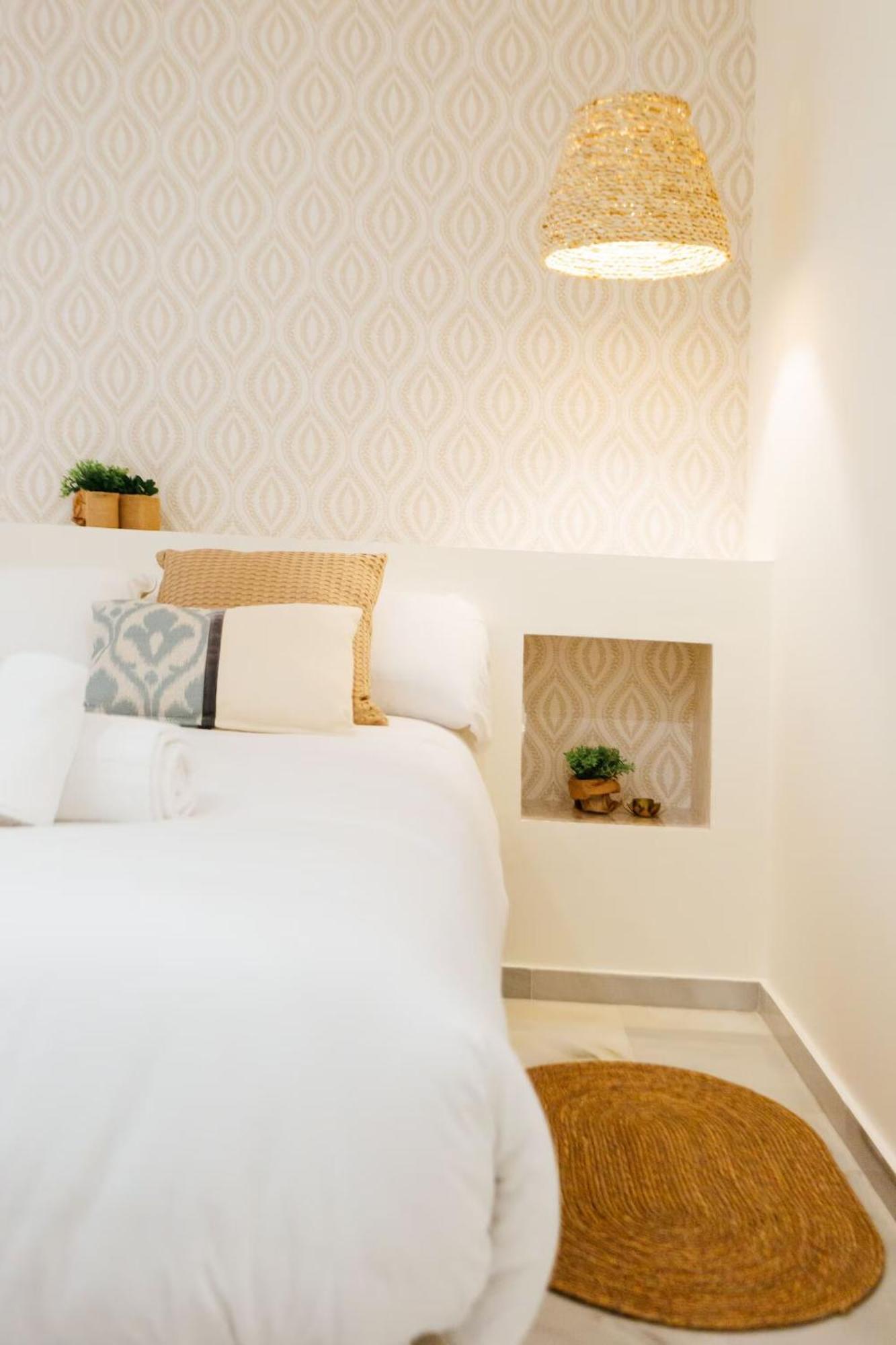 Reformed And Comfy- 2Bd 2Bth- Arenal Sevilha Exterior foto