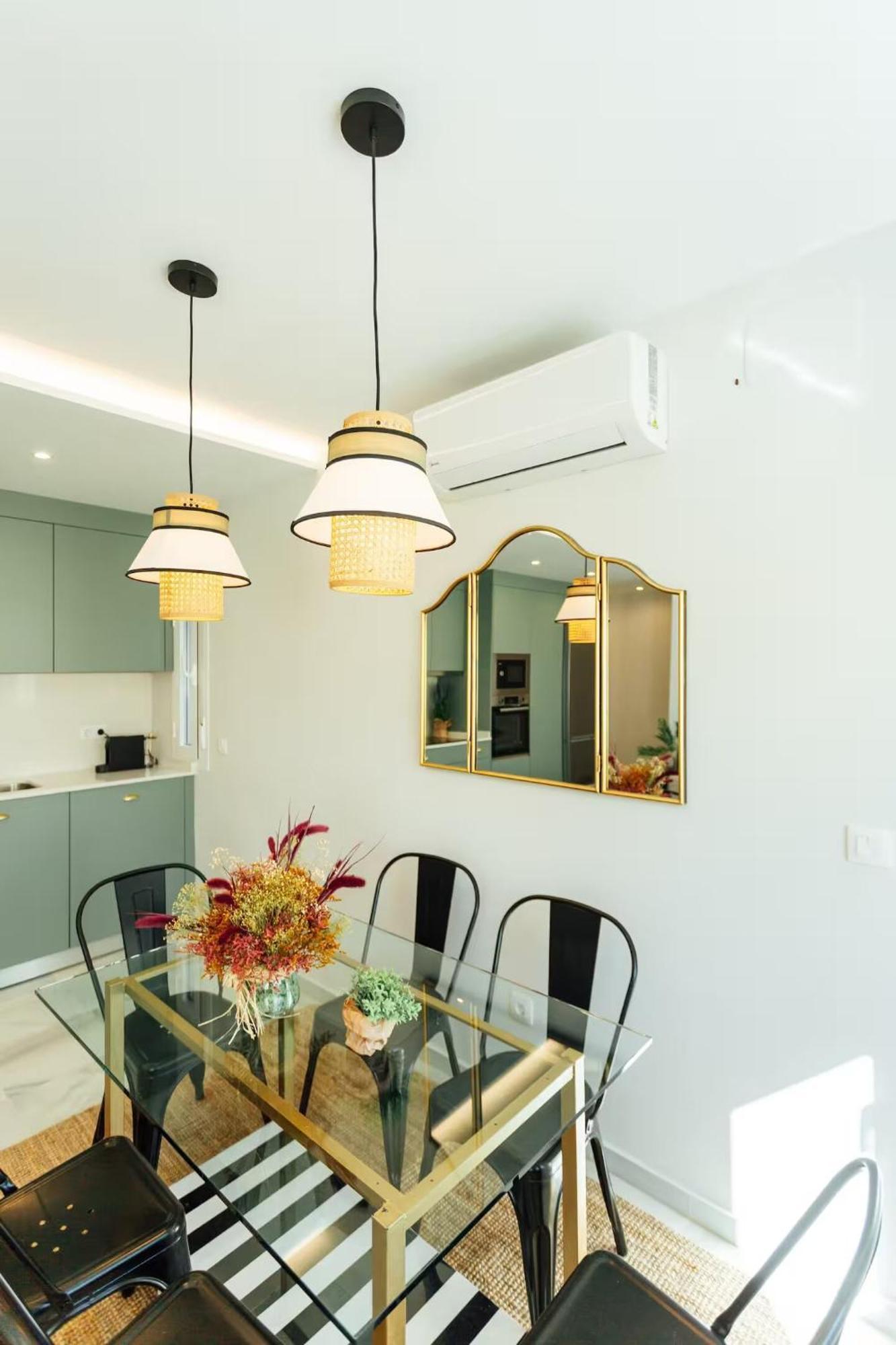 Reformed And Comfy- 2Bd 2Bth- Arenal Sevilha Exterior foto